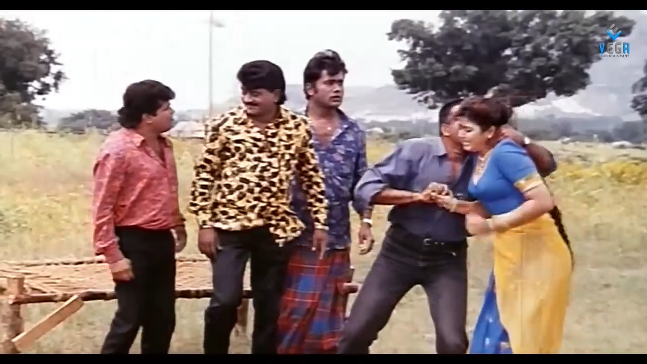 Dolly Minhas Palviahgam Avi - Villains Troubles a Women_4MxpygcjgQs.mp4_20220519_114744.798