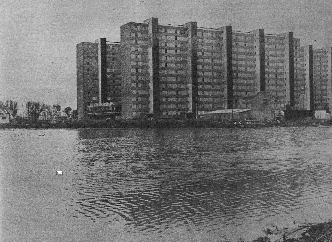 19711002des1774bn[1]