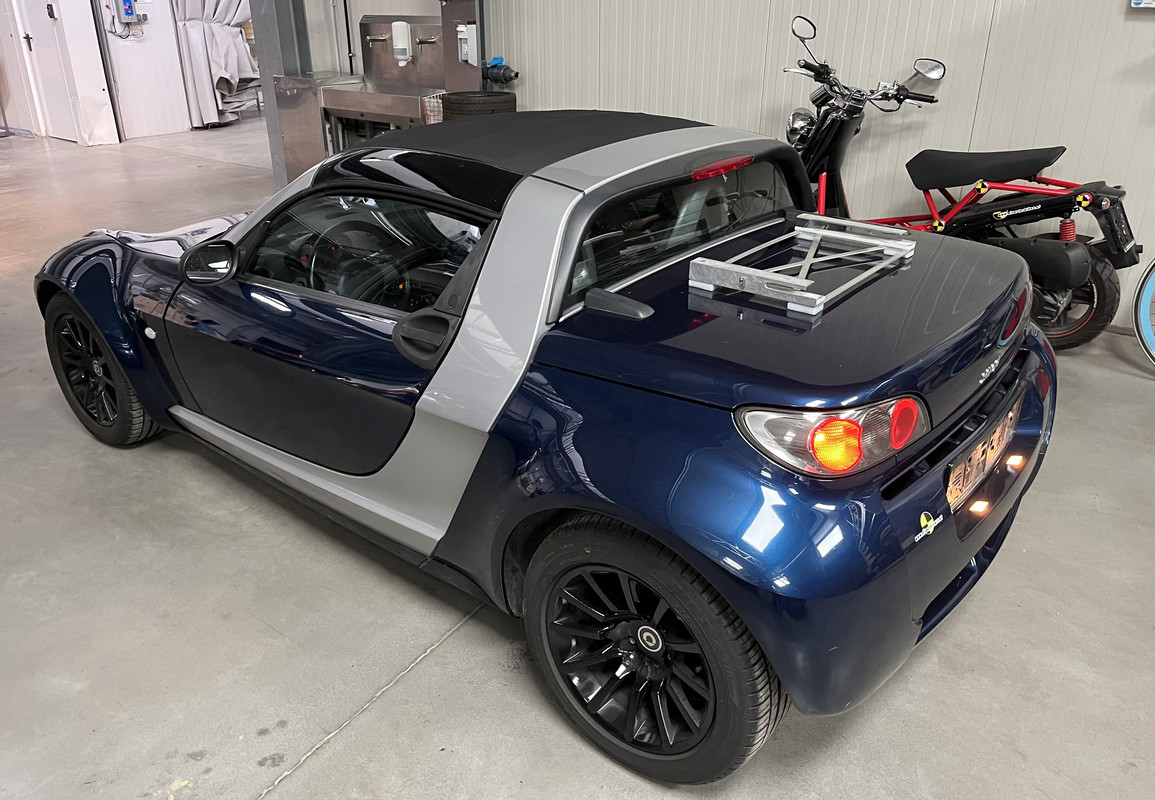 D65BBA35-F14F-46BE-B253-E2D0FD761697