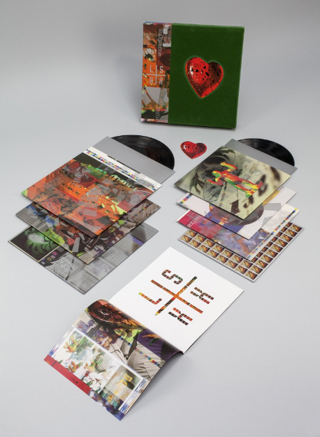 213f4469 bade 4923 88a8 eee8a0f36bfe - The Breeders - LSXX (20th Anniversary Limited Edition) (2013)