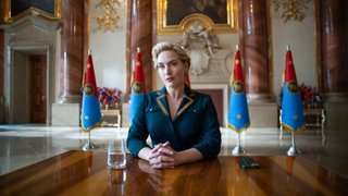 https://i.postimg.cc/vmfqNjCN/Kate-Winslet-The-Palace-First-Look.jpg
