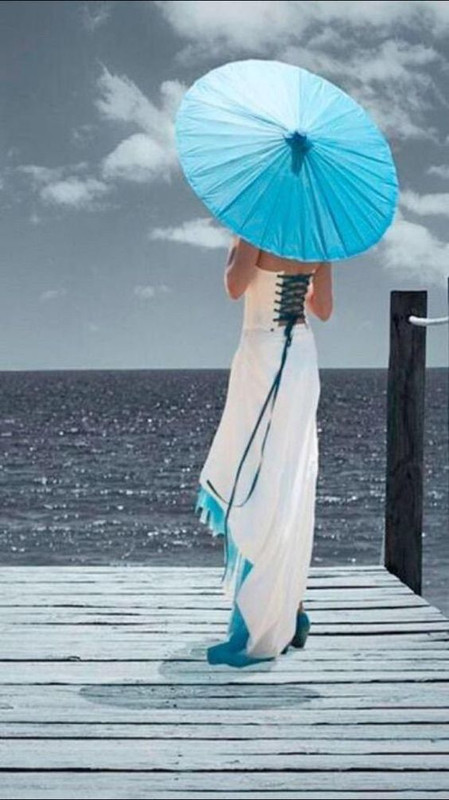bluewomanparasol.jpg