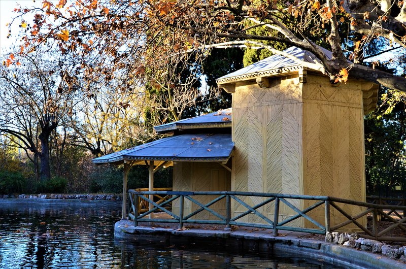 PARQUE EL CAPRICHO-2013-2022-MADRID - Paseando por España-1991/2016 (57)
