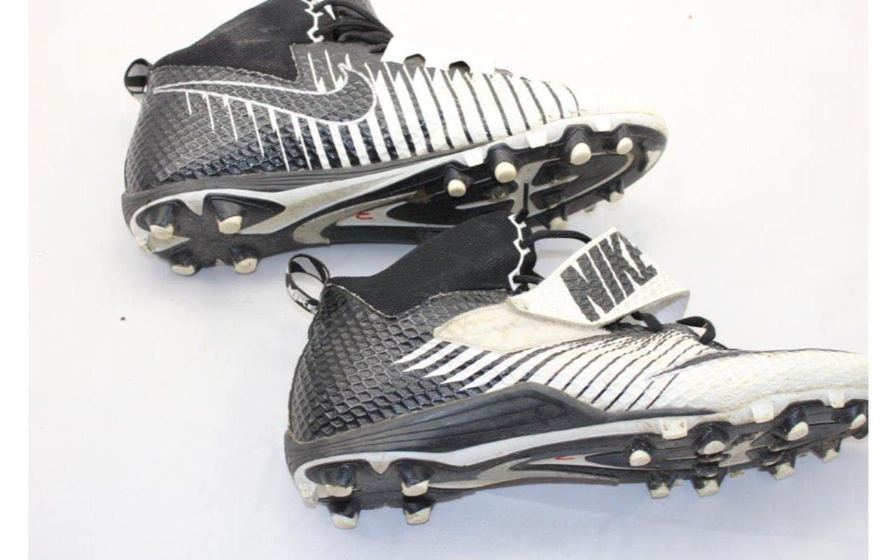 nike men's lunarbeast pro td wide football cleat