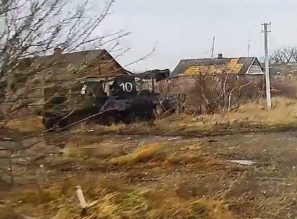 1082 BTR-82A(M) dam aband 03 12 24