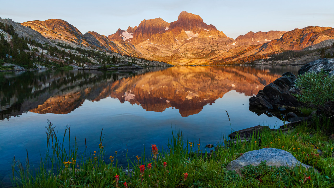 [Image: Golden-light-on-Banner-Peak.jpg]