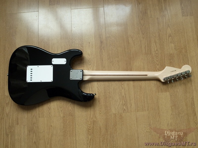 Fender_Eric_Clapton_Signature_4th-blackie_032