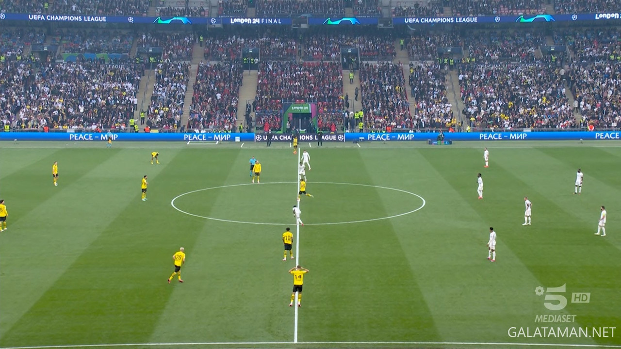 [Image: 06-01-20-45-00-Canale-5-HD-Borussia-Dort...12-751.jpg]