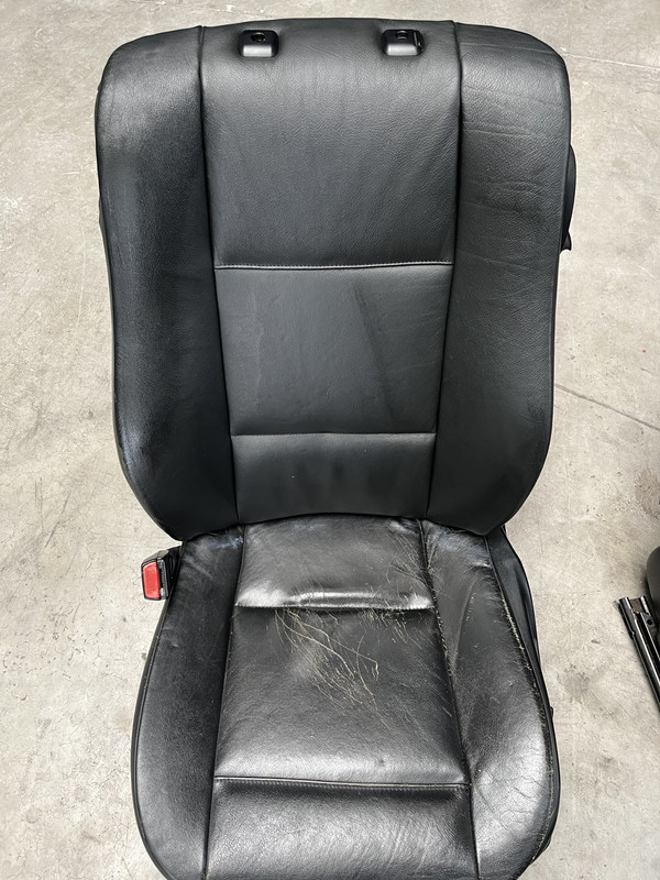 97E2FBD1-C835-4449-AD6A-4785A77FD013