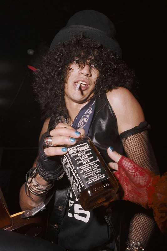 Guns-N-Roses-03-GQ-13Dec16_getty_b