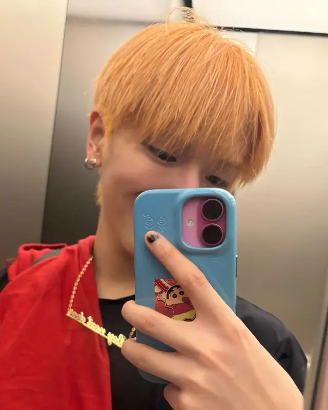 weverse_20251005143355_copy_1800x2250