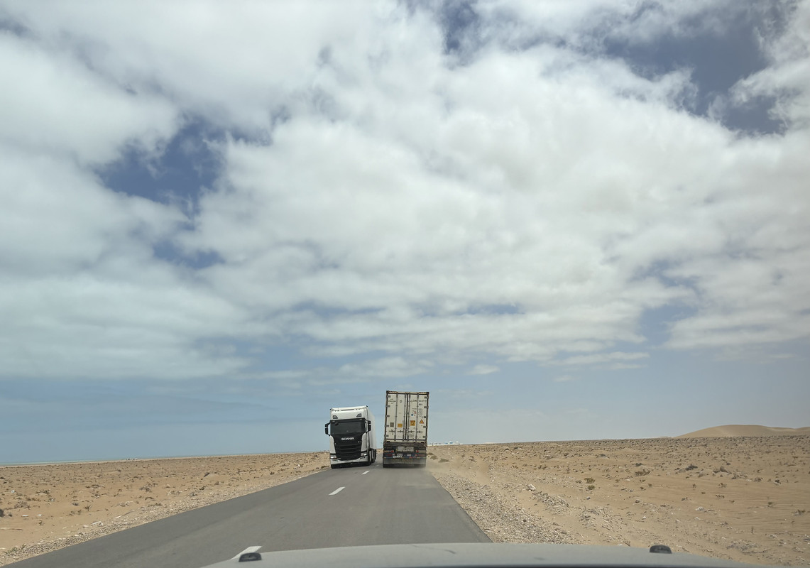 Laâyoune Plage y Foum El Oued - El Sahara Occidental (15)