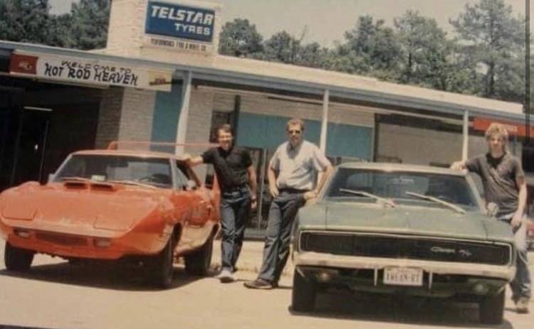 843651F1-4AEC-4222-93BA-3433B8B44424