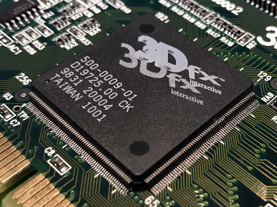 A-Trend 3dfx Voodoo 2 12MB Damage 01