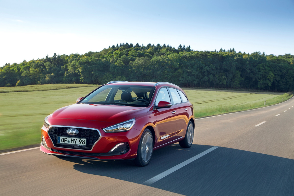 2019 Hyundai i30 range (16)