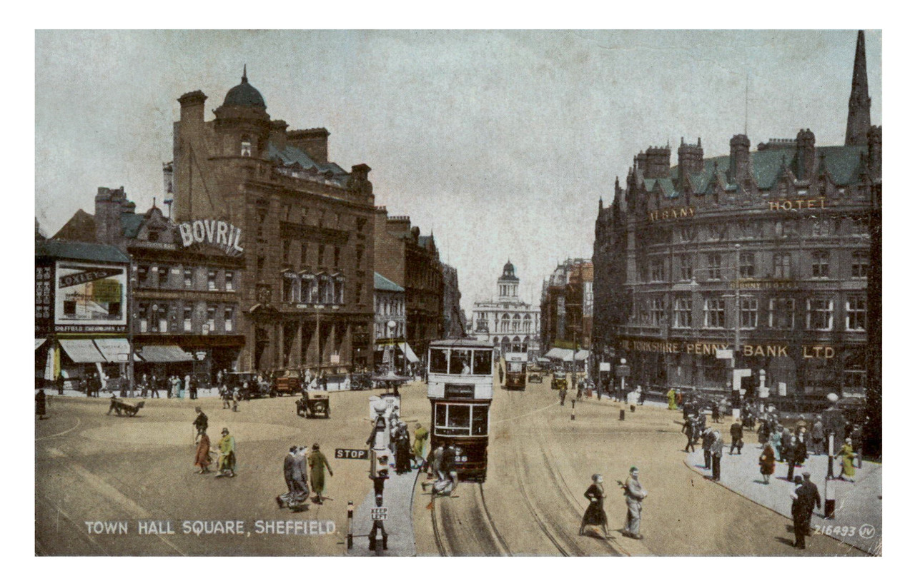 Sheffield (UK) Town Hall Square (Valentine s Cards)