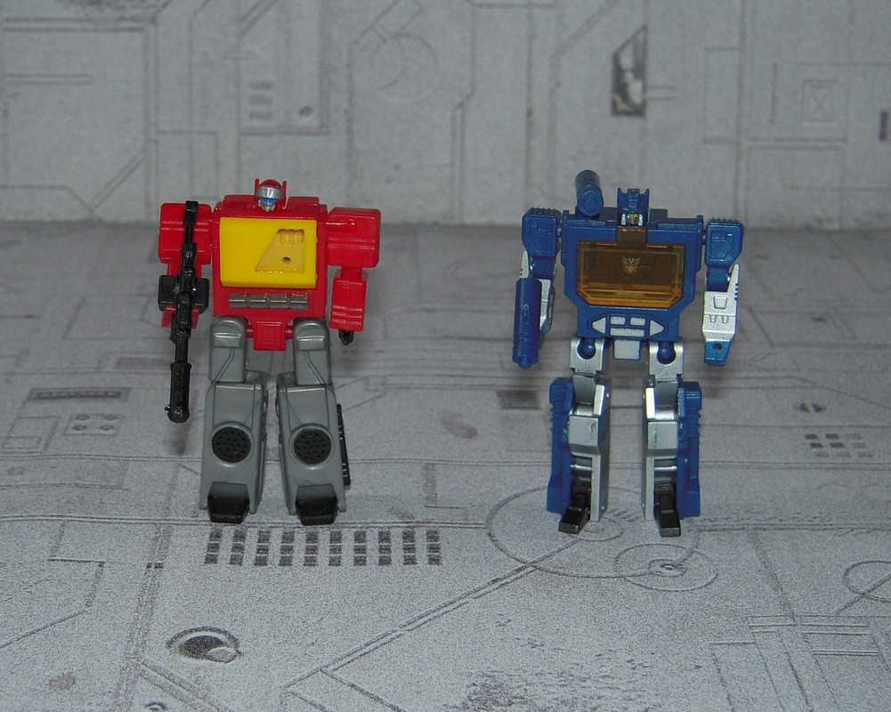 Blaster & Soundwave (1)