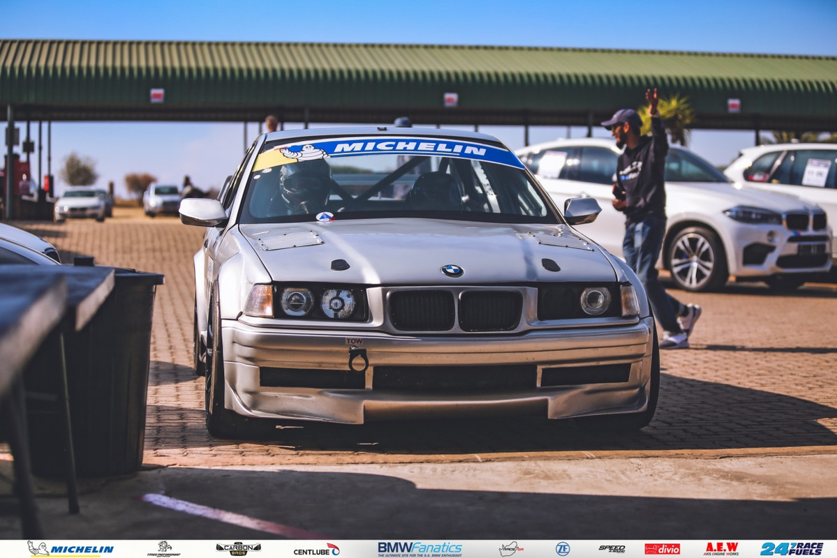 BMWFanatics RD19 Divio (165)