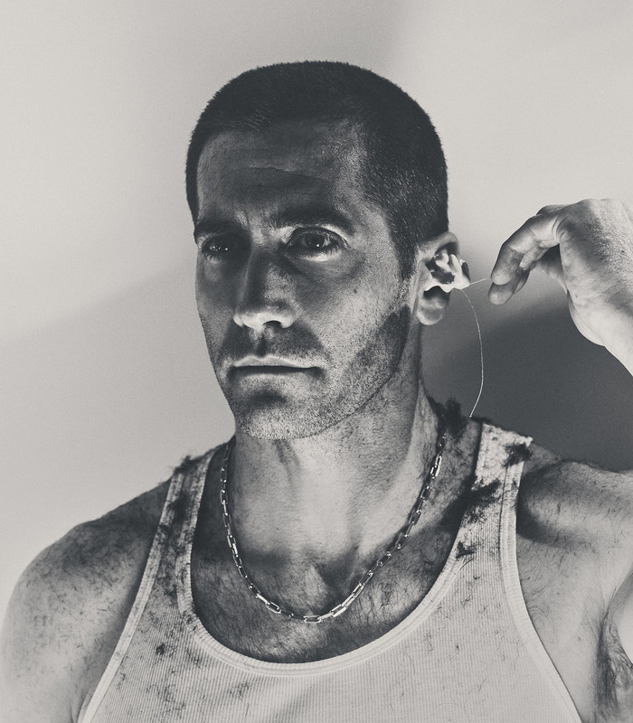DOCUMENT-Jake-Gyllenhaal-WEB-5.jpg