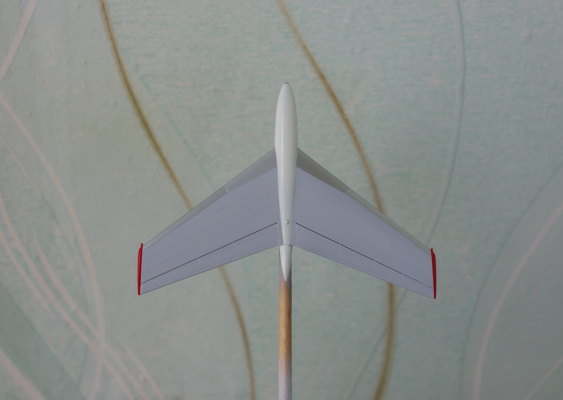DSC01327-cr.png