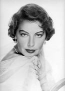 Ava-Gardner-h10