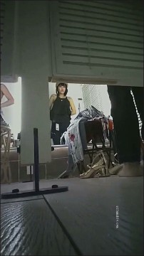 [Image: Voyeur11365085501.jpg]