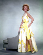 Mitzi-Gaynor-c76