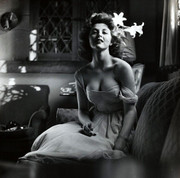 tina-louise-b84