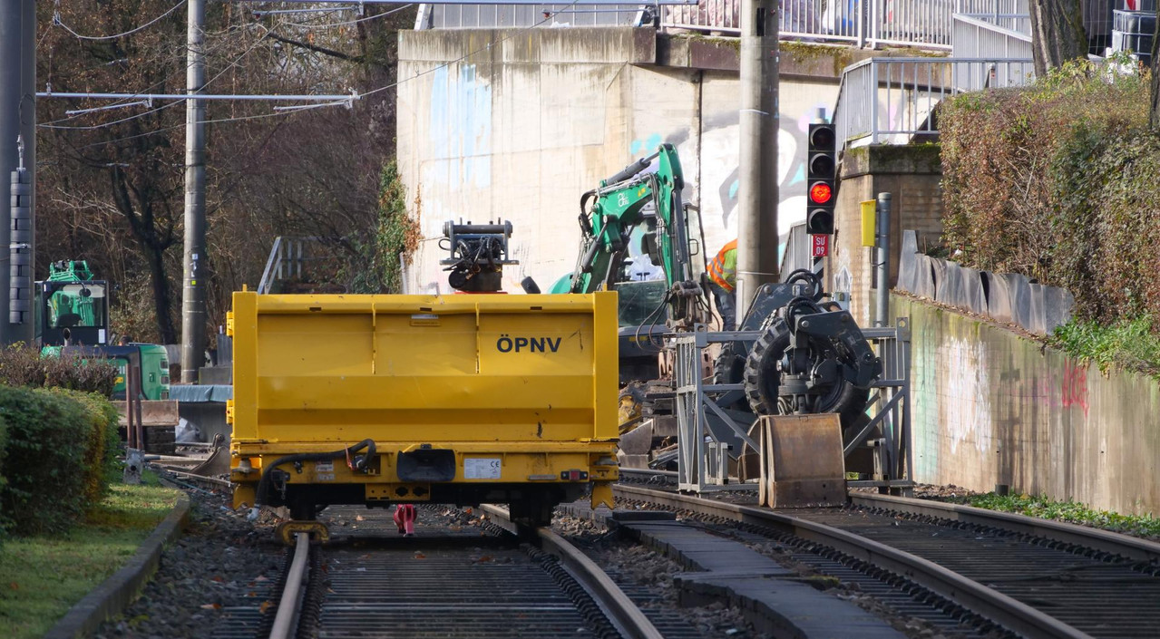 [Bild: 291125-110445-409b.jpg]