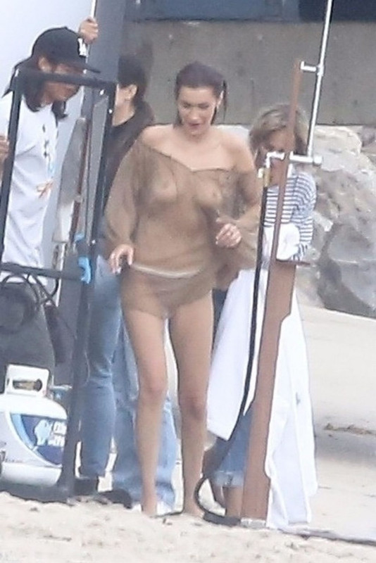 Bella-Hadid-See-Through-Nude-upskirtSTARS.com (20)