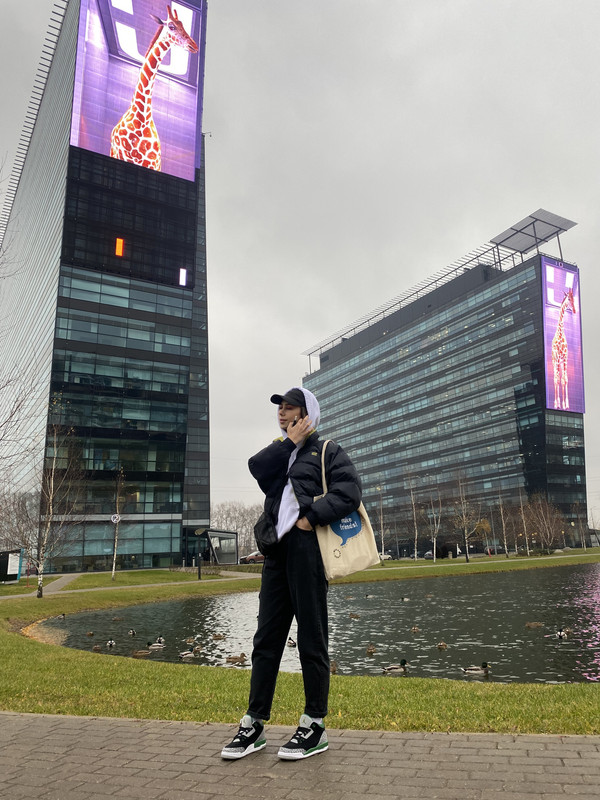 BF18C1A6-40AC-47DC-8E72-9777323F3369