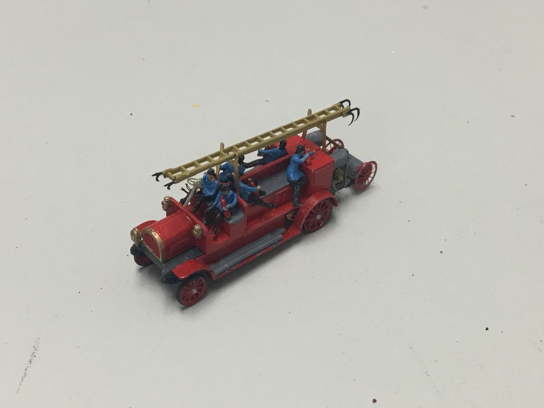 91E805A4-E0D8-406E-B2F1-A3C3F16D9082