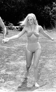 Yvette-Mimieux-b68