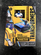 Buzzworthy-Bumblebee-Origin-Jazz-01