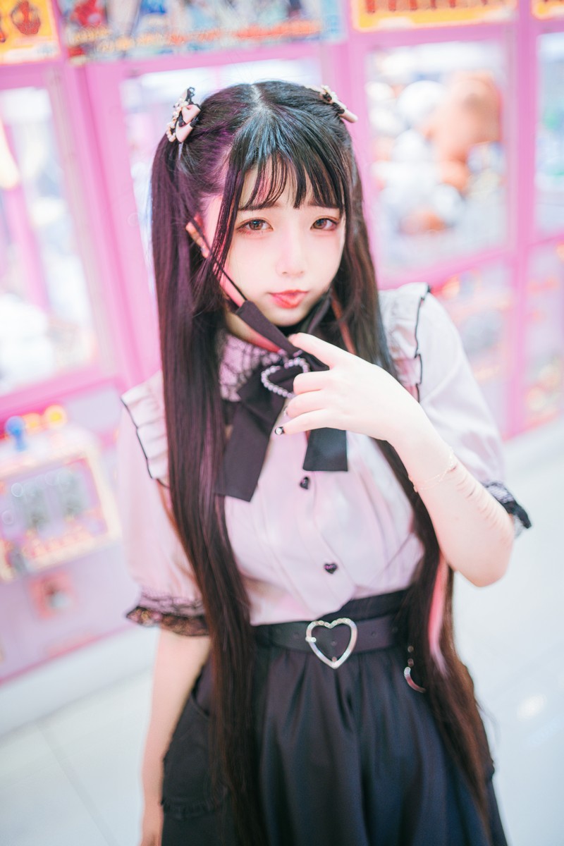 落落Raku Night Lily 神待少女主题写真 88P+1V插图7