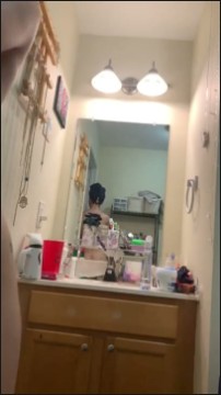 [Image: Voyeur48895113244.jpg]