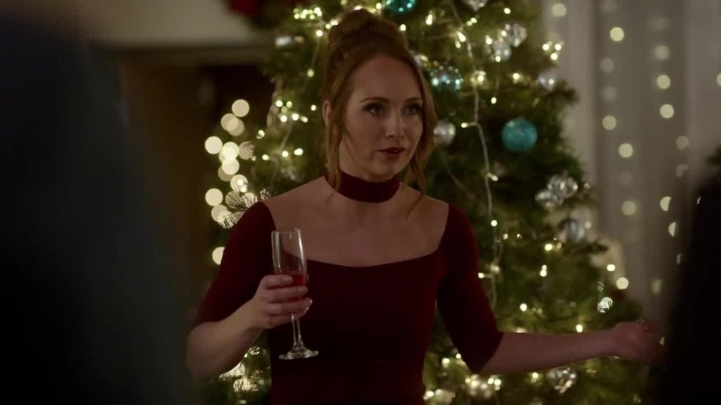 [Image: g8993kwnyuqy.jpg]