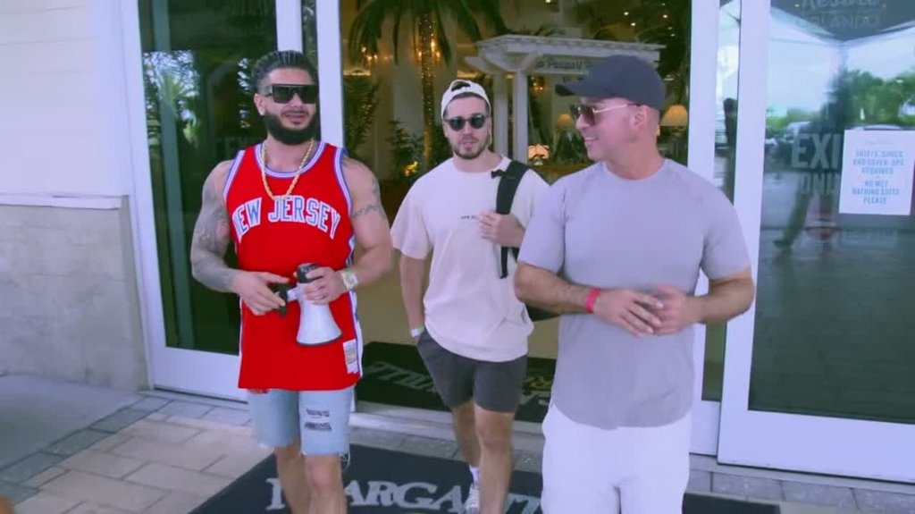 [Image: f3fy6azvc74f.jpg]