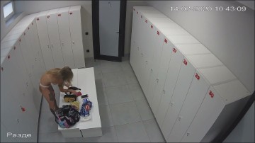 [Image: Voyeur25215110640.jpg]