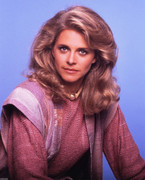 lindsay-wagner-d45