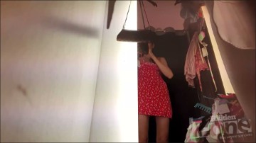 [Image: Voyeur23185095942.jpg]