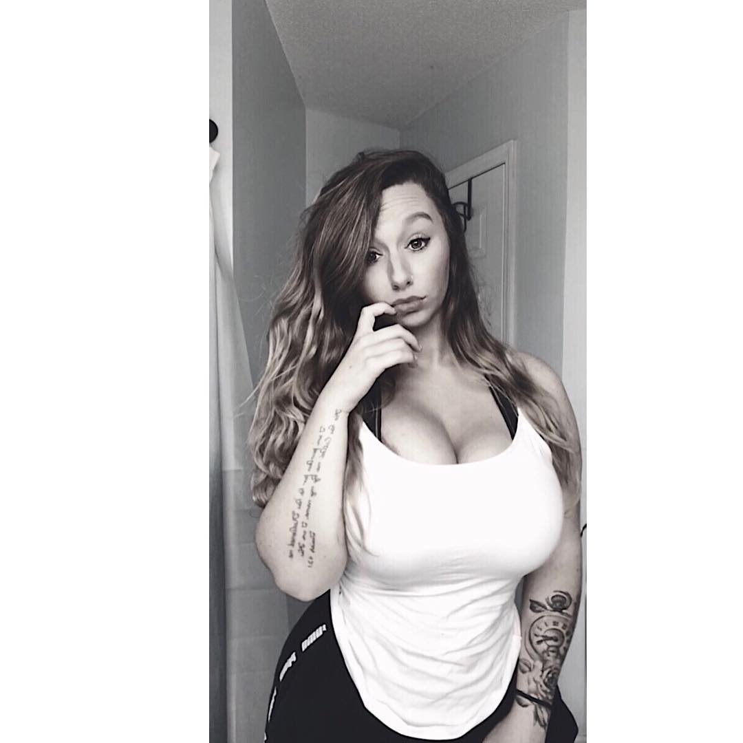 Хейли Слив Фото 