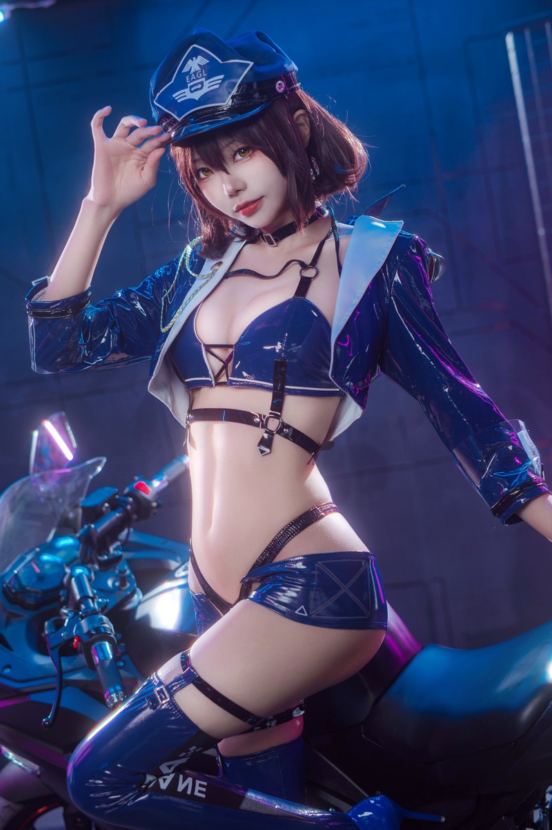 艾西Aiwest 碧蓝航线巴尔的摩&信浓赛车女郎Cosplay写真图集 双人高清图集 47P (200.7M)插图3