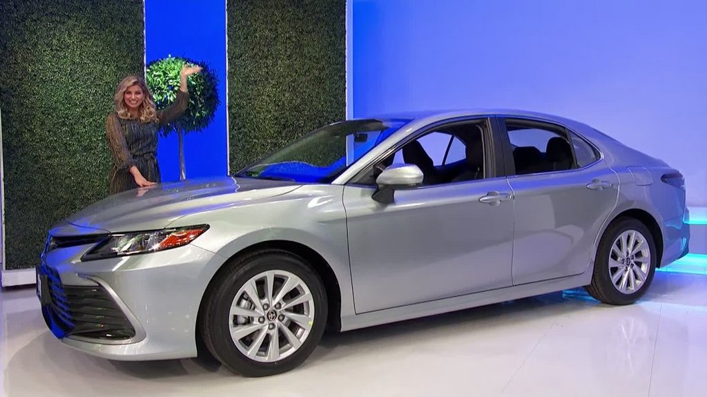 [Image: le8dxds5pq61.jpg]