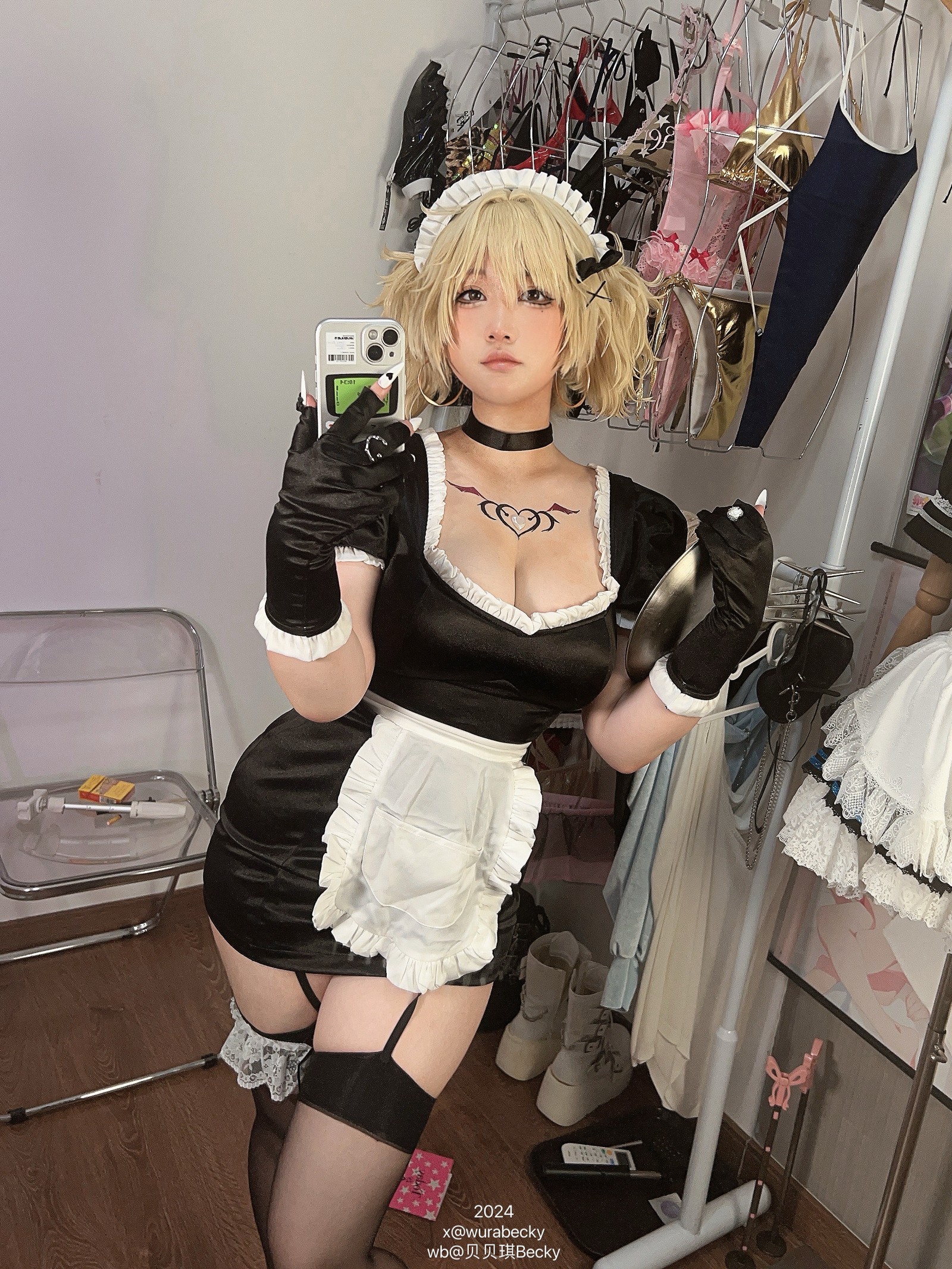 贝贝琪 Becky 烟烟 女仆 Cosplay 写真＋视频合集（69P｜1V｜339MB）插图5