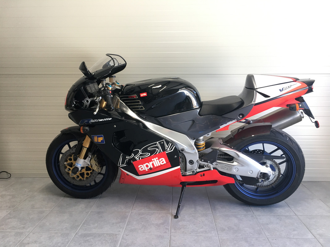 AA5C368C-D909-4389-A288-116C3C5D30A0