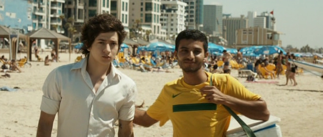 vlcsnap-2013-07-18-00h35m02s149