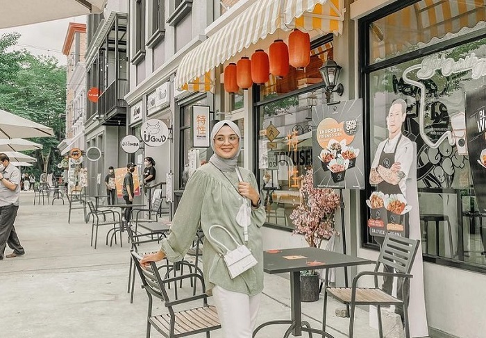 Broadway Alam Sutera.