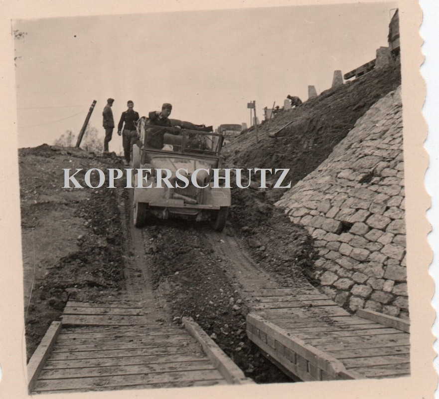 - Balkan Serbien Sabac Panzer Reg.10 Sdkfz Kübel Jeep Pkw