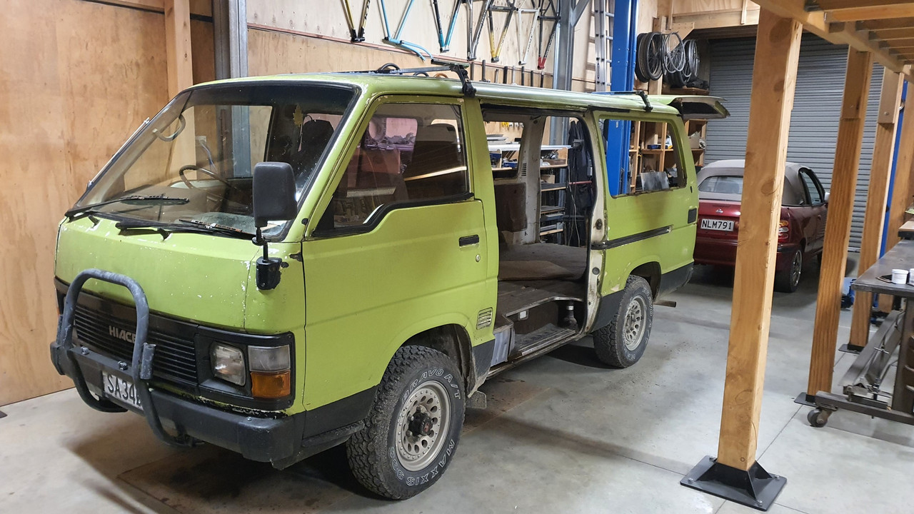 20220813_183235 (Custom)